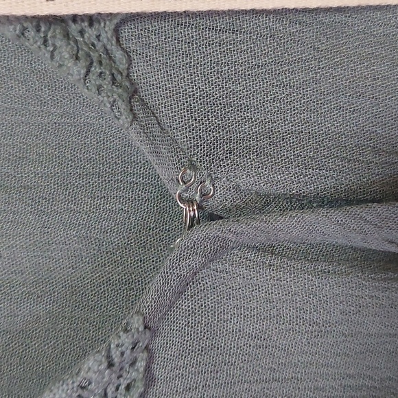 New Womans Boho Ruffle Romper Size Large - Picture 4 of 12